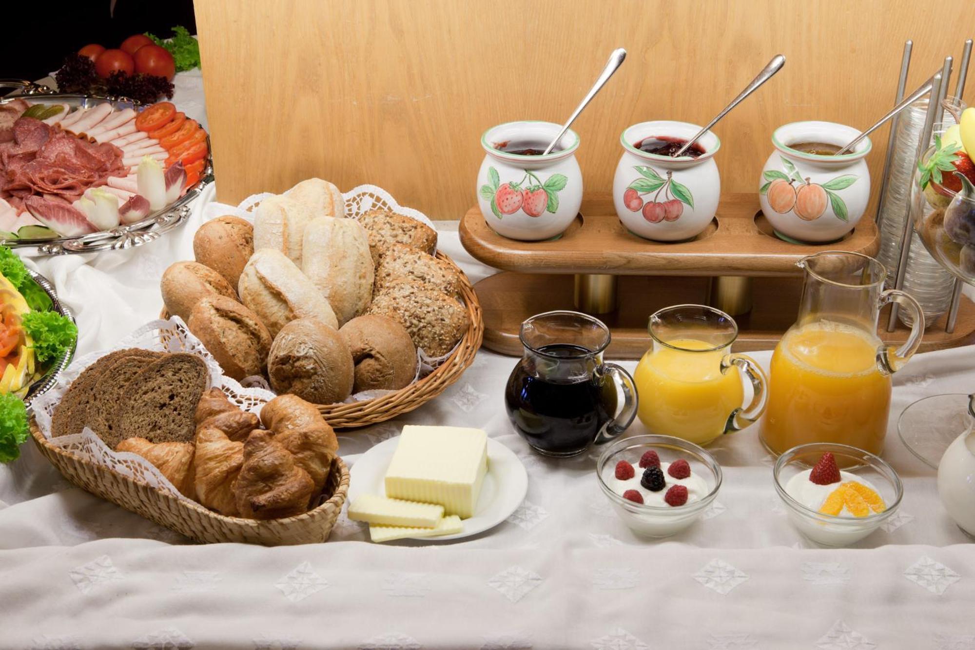 Hotel Hachinger Hof Oberhaching Εξωτερικό φωτογραφία