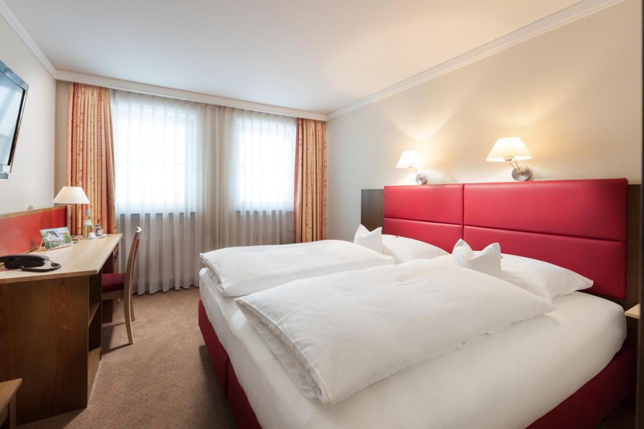 Hotel Hachinger Hof Oberhaching Εξωτερικό φωτογραφία